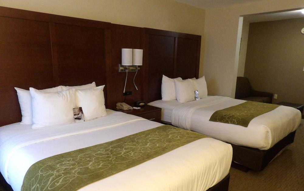 Comfort Suites Omaha East-Council Bluffs Extérieur photo