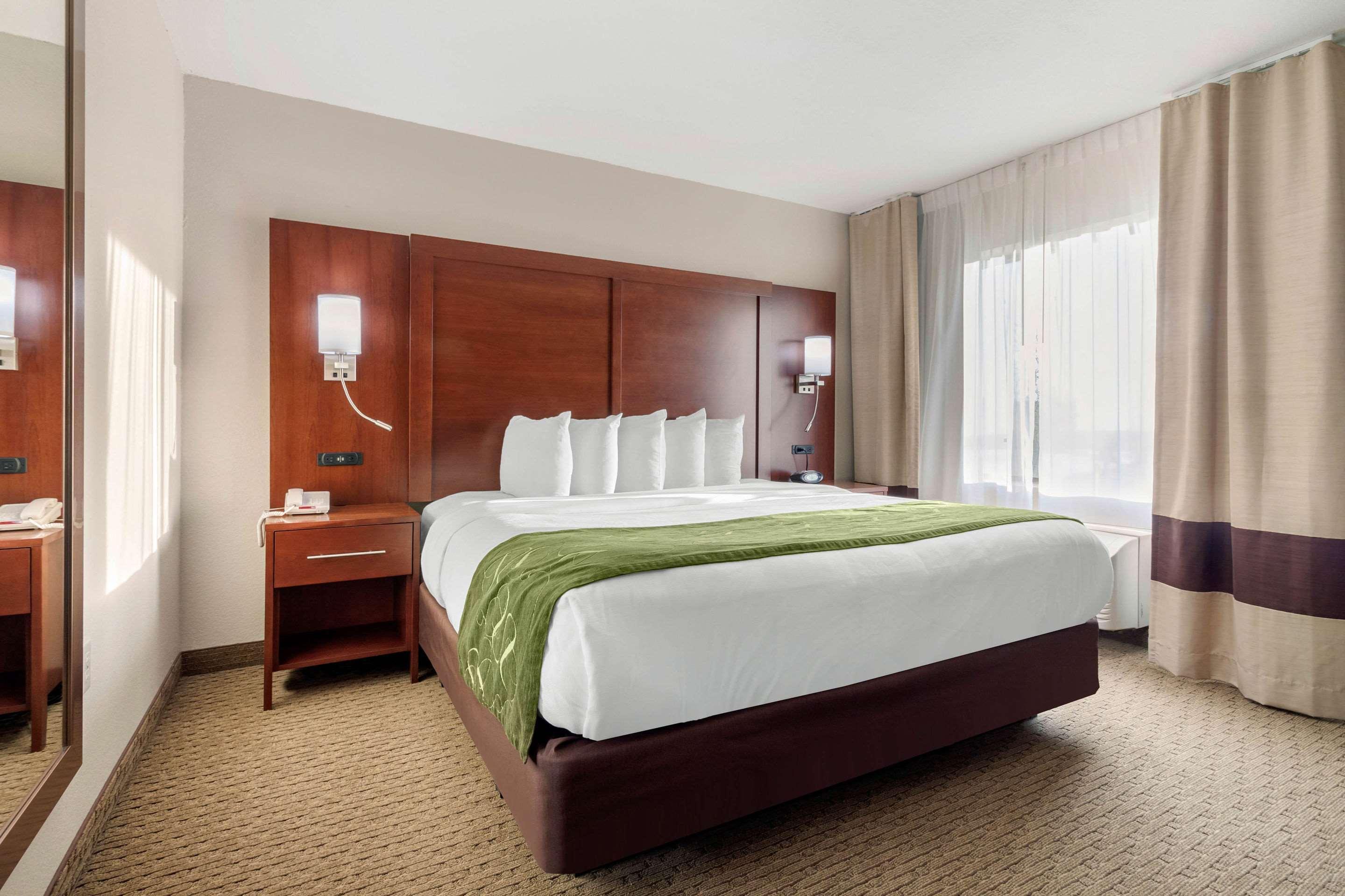 Comfort Suites Omaha East-Council Bluffs Extérieur photo
