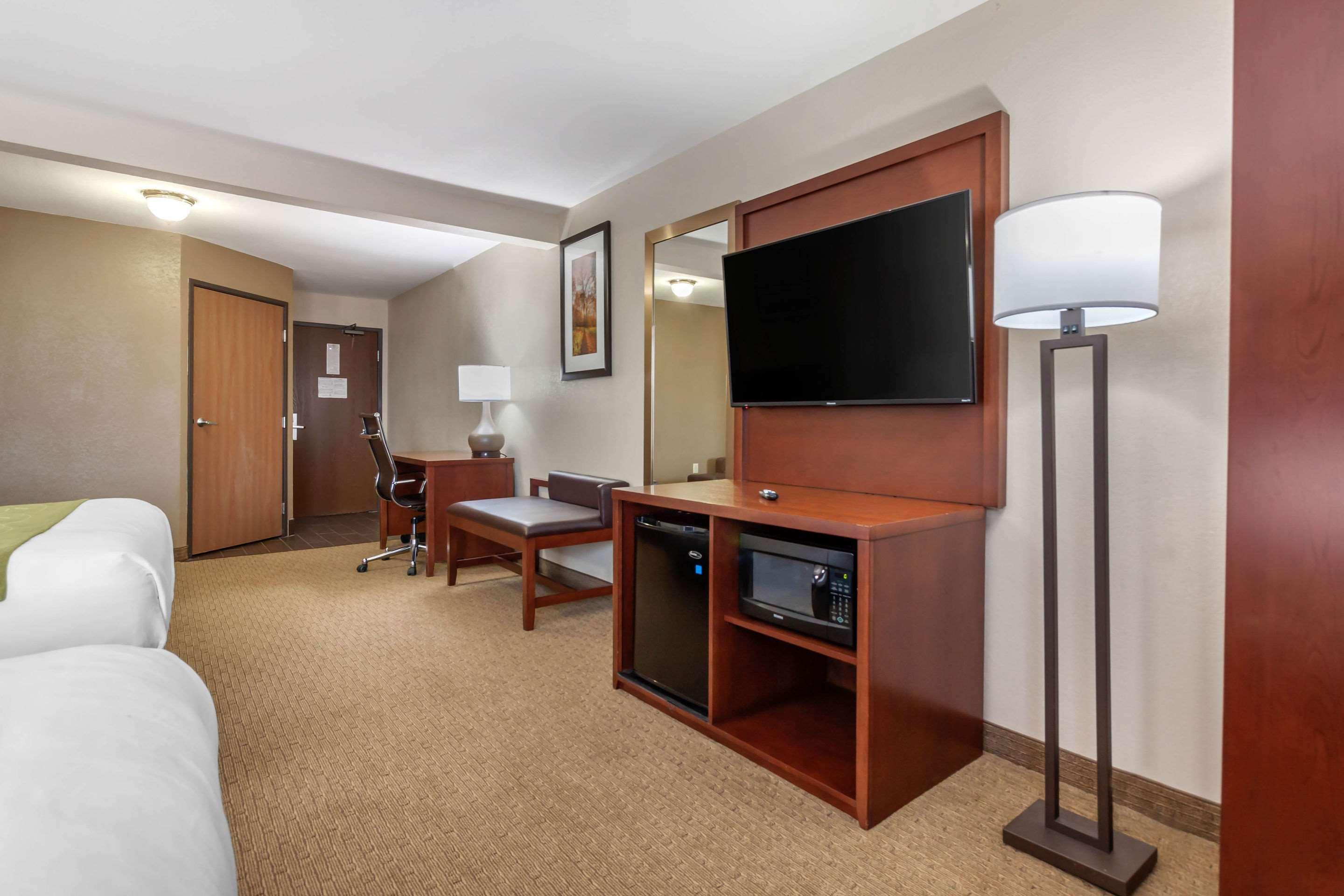 Comfort Suites Omaha East-Council Bluffs Extérieur photo