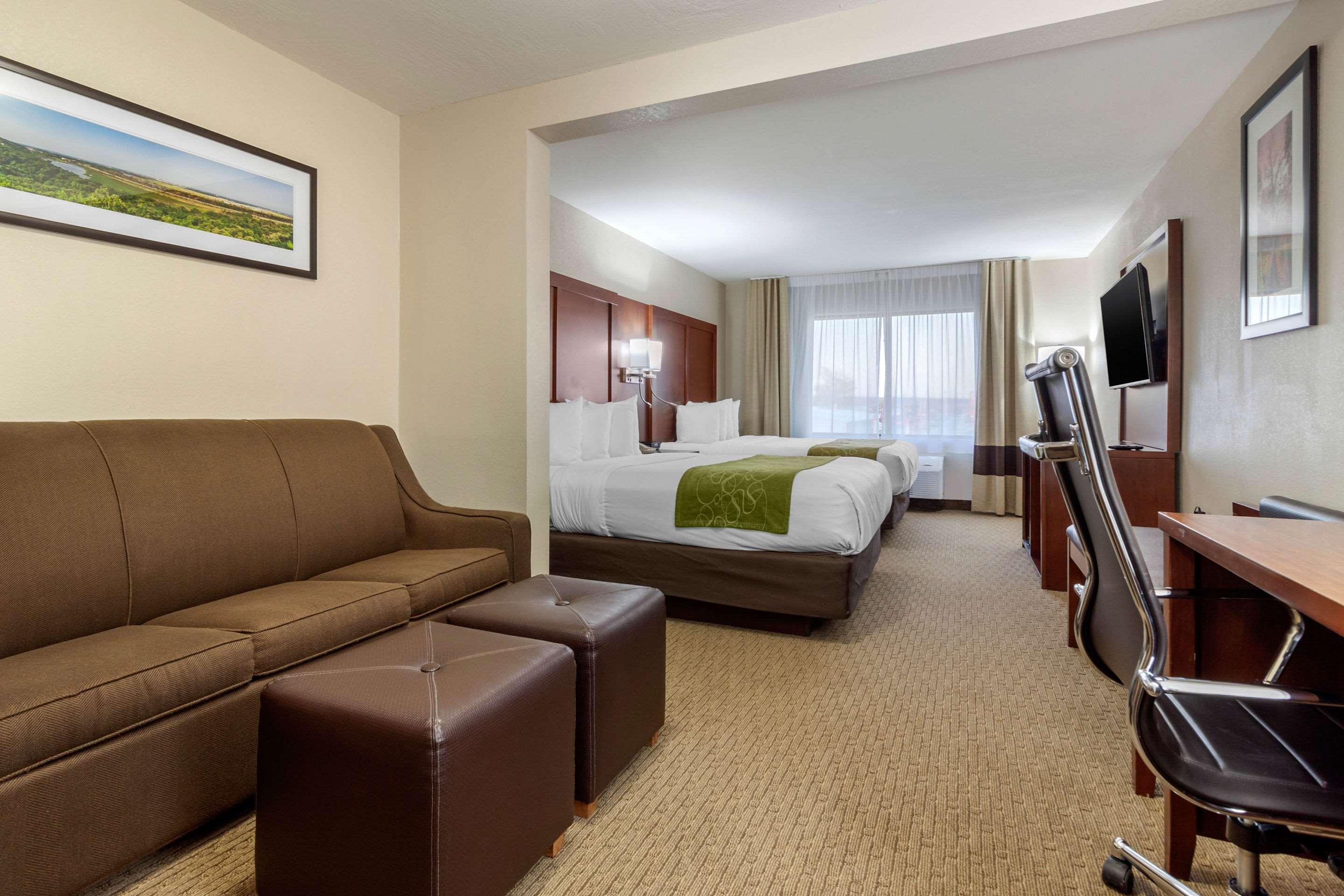 Comfort Suites Omaha East-Council Bluffs Extérieur photo