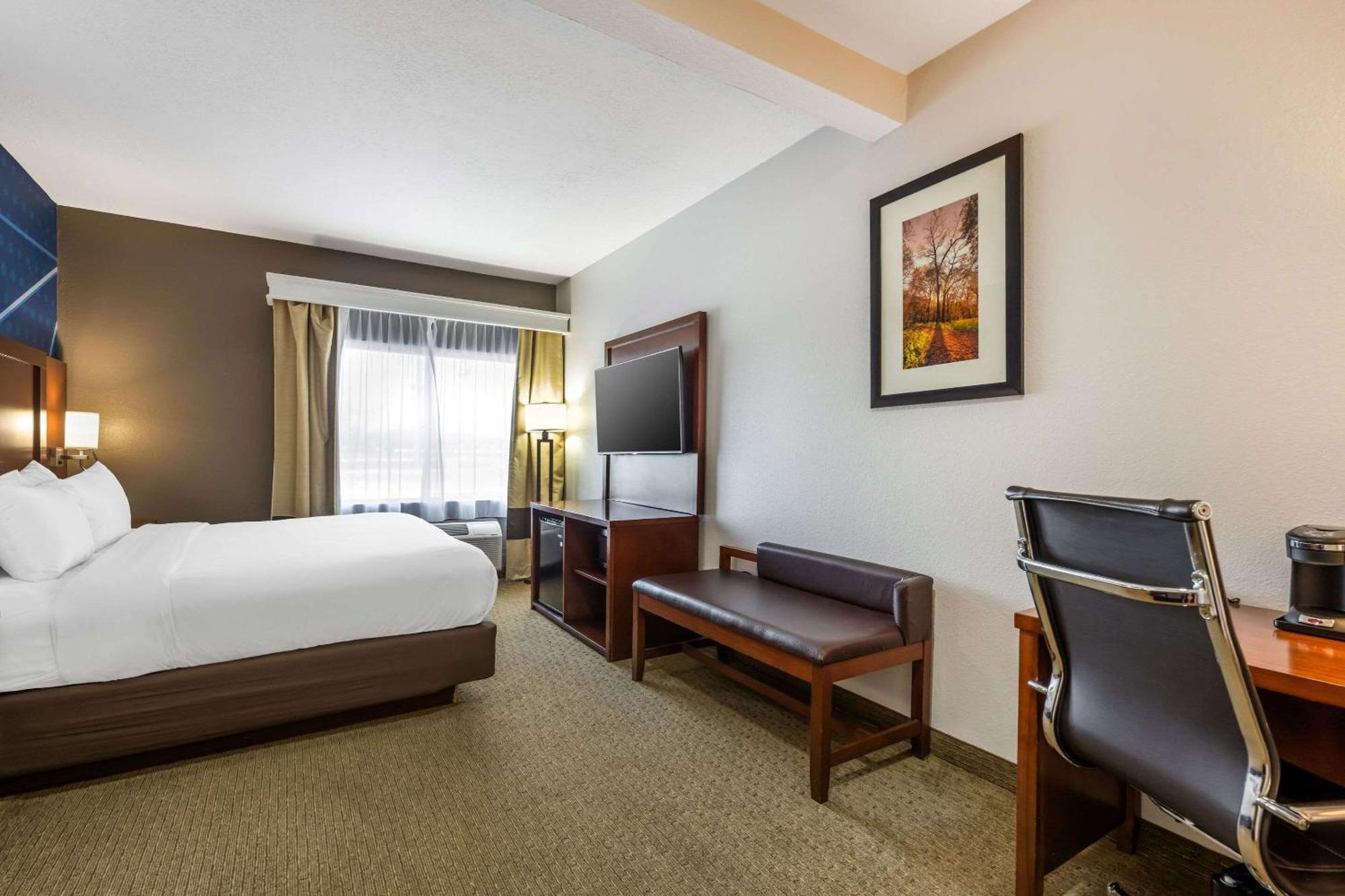 Comfort Suites Omaha East-Council Bluffs Extérieur photo